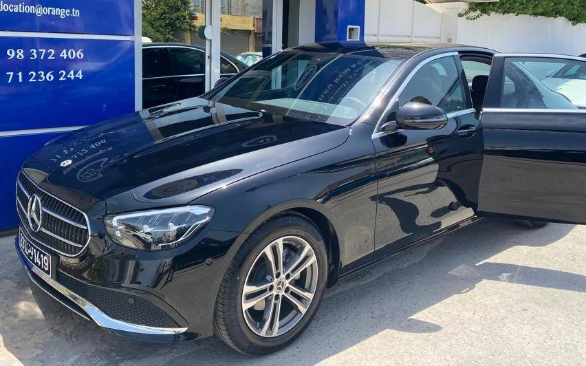 Mercedes-Benz E 180