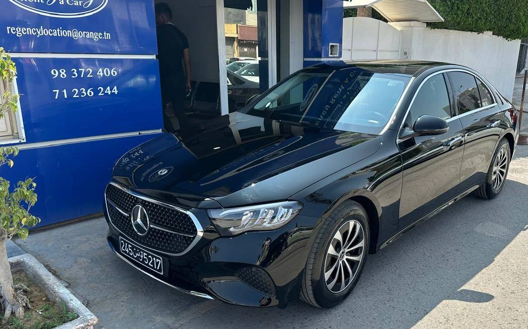 Mercedes-Benz E 200