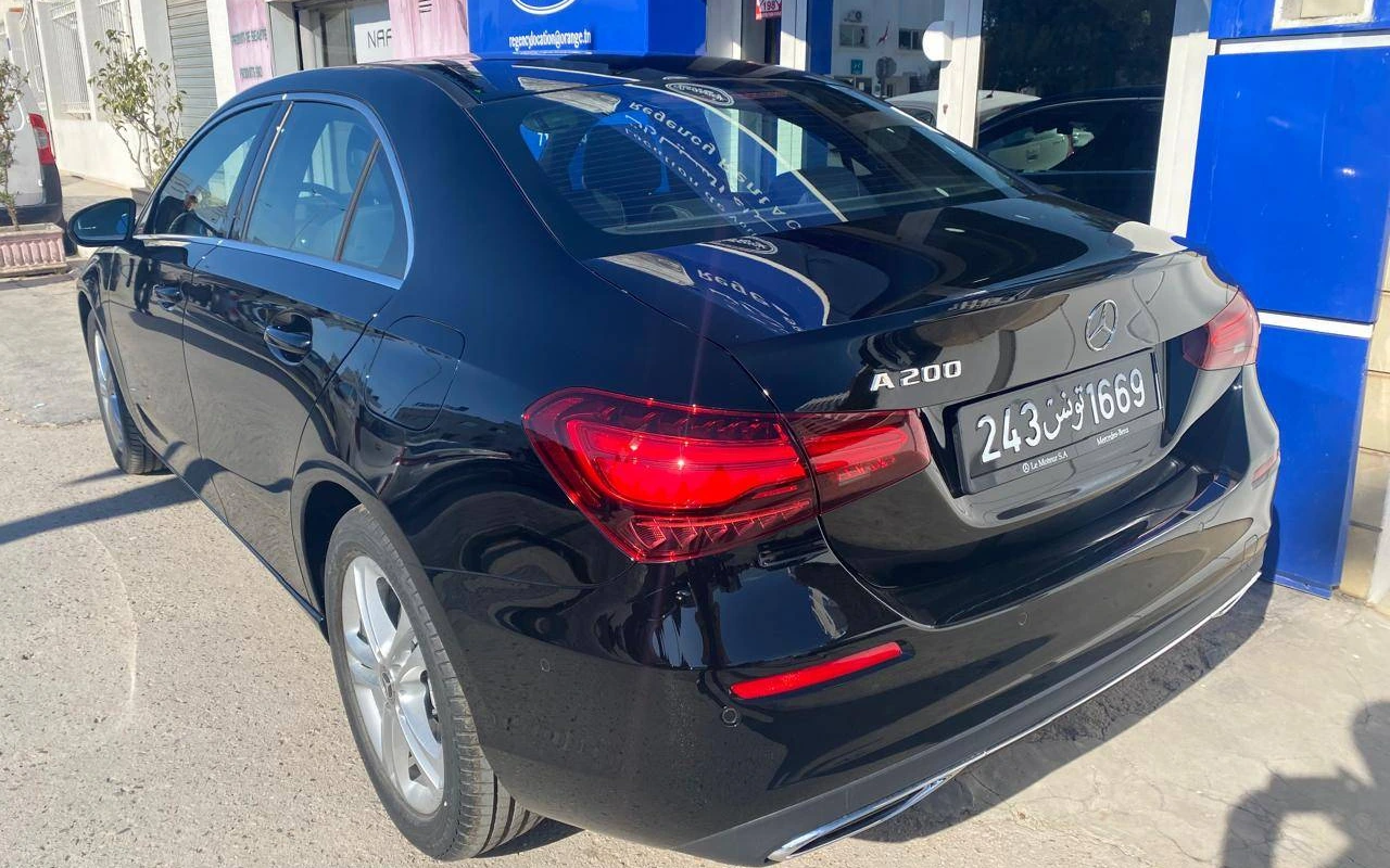 Mercedes-Benz A 200
